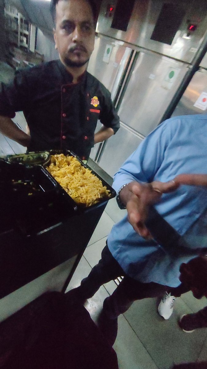 GaddamMaheshGM's tweet image. @cfs_telangana Terrible experience at Absolute Barbeque, Kompally! Served contaminated food reeking of a foul smell—avoid at all costs! Health hazard alert. @absolutebbq @ConsumerCourtIN #FoodSafety #Kompally #Hyderabad @TelanganaCMO