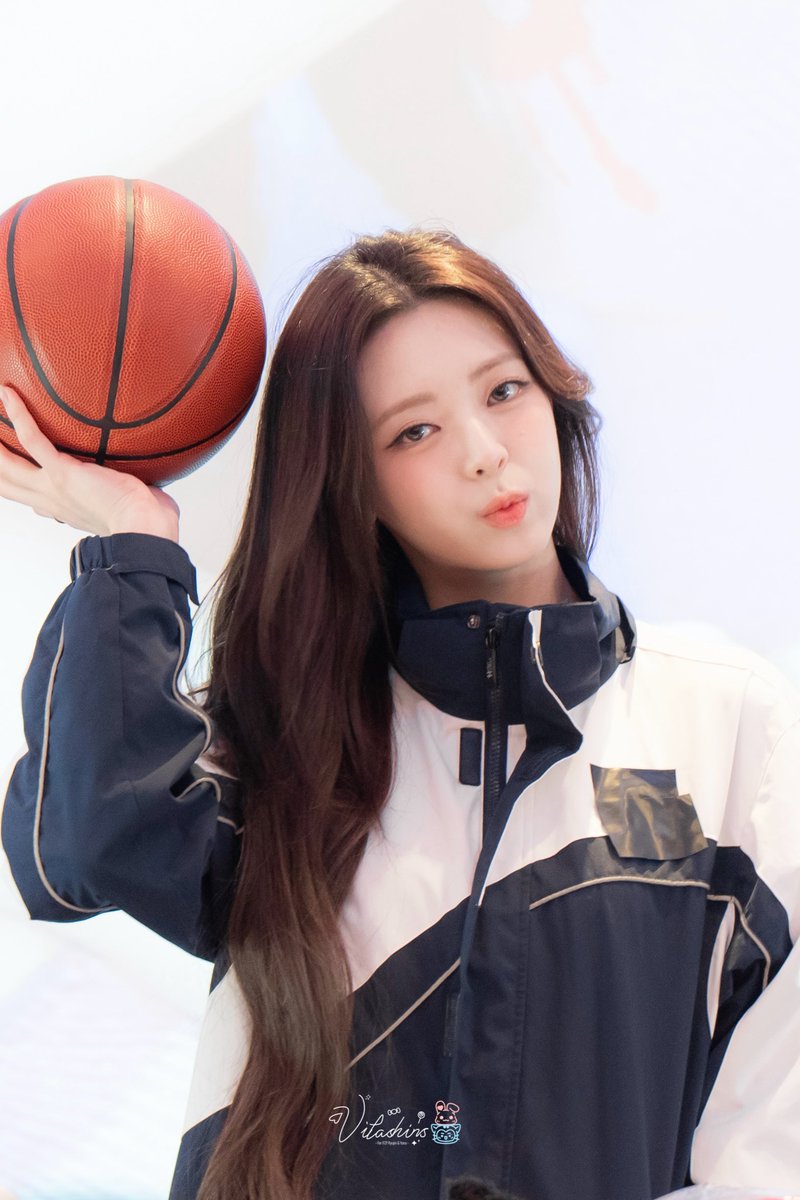 비타 tweet media