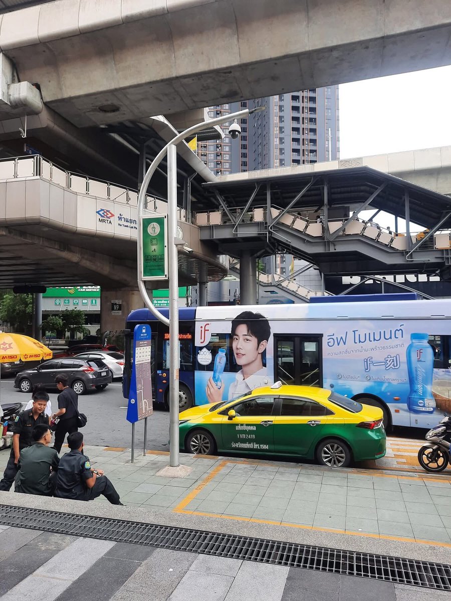 DADATidaporn's tweet photo. ยัยอีฟตะโกนดังไม่พอเหรองงใจ https://t.co/B2wqMngCZf