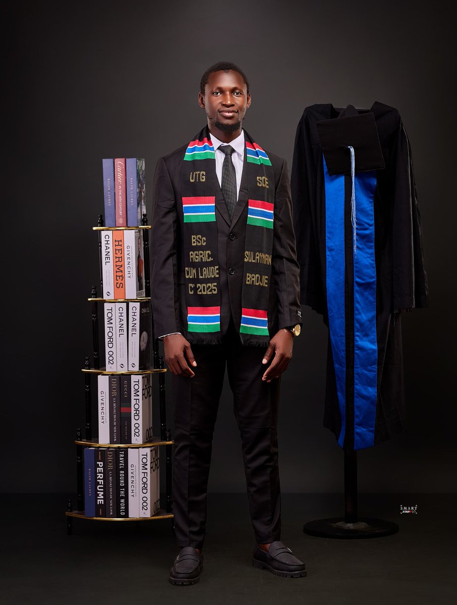 SulaymanSteve10's tweet photo. Finally conferred a Barchelor of Science Education in Agriculture and Environmental Science [BSc (Ed)].

... please help me God. https://t.co/EVDxXQeFXV