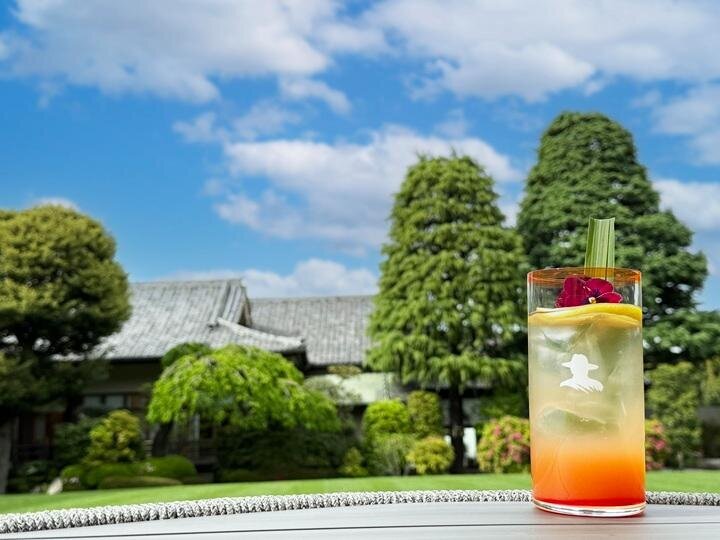 明治記念館の平日限定ビアテラス「鶺鴒(せきれい)」緑豊かな庭園で味わうドリンク＆料理 - fashion-press.net/news/146111
