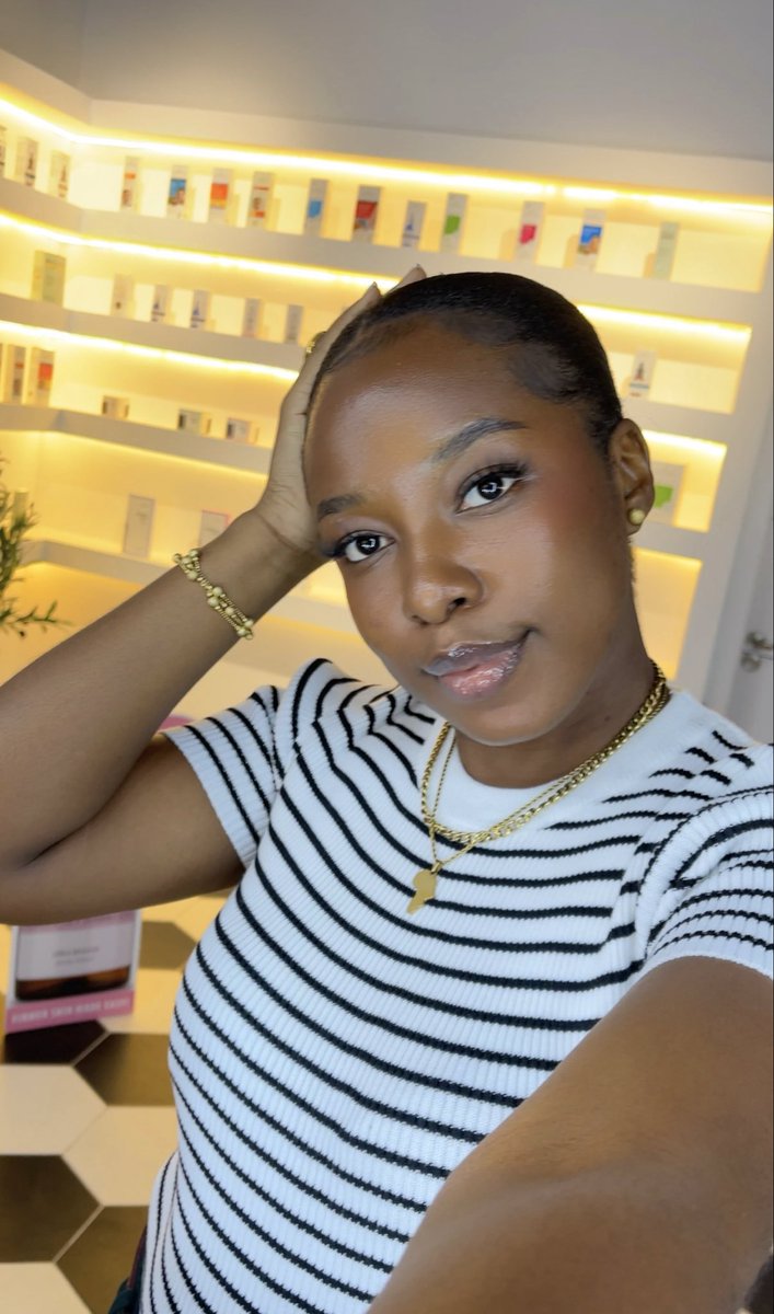 blaire_jay tweet media