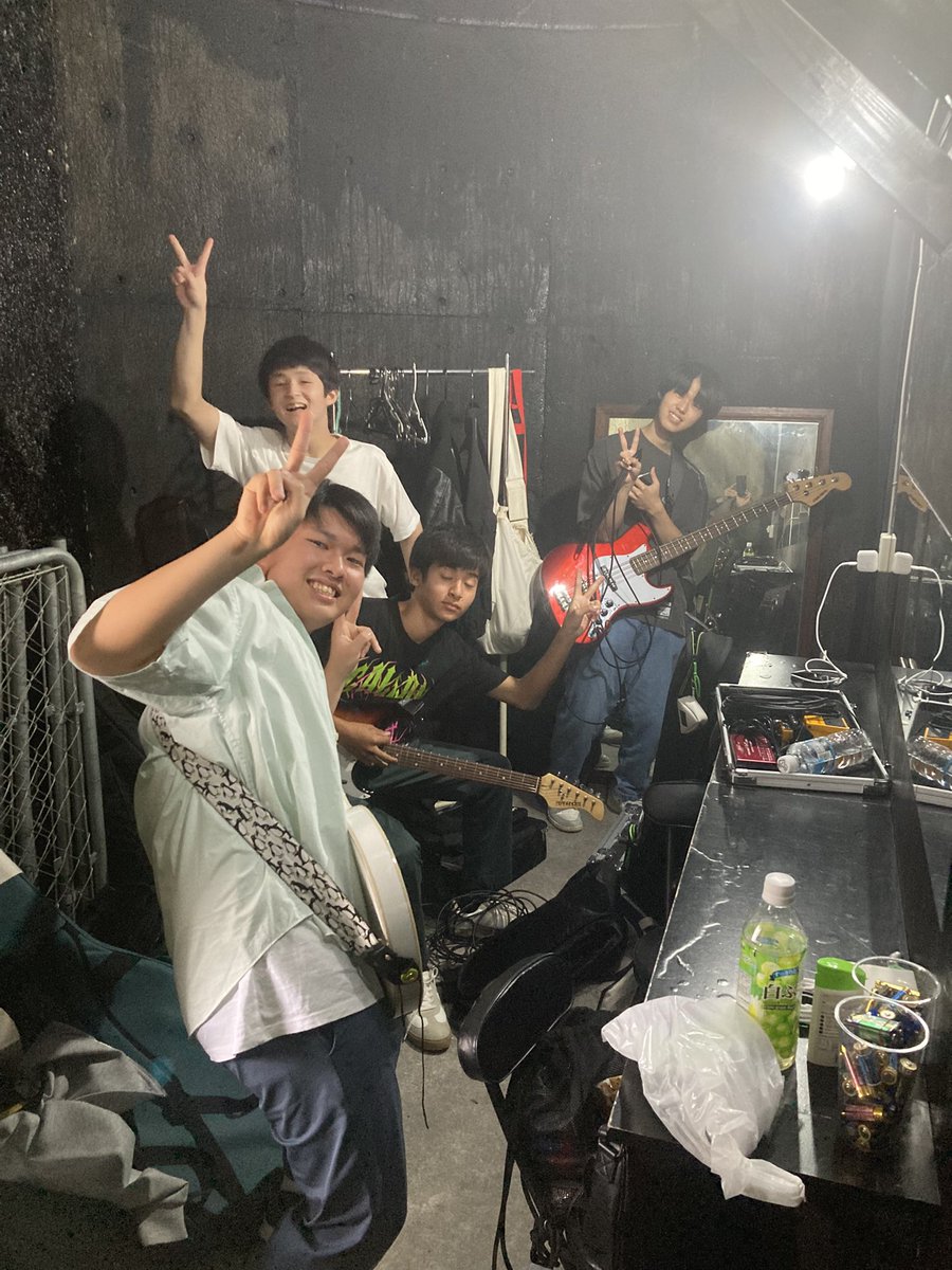 testcoppy's tweet photo. 『The LESSEON』無事終了しました！

公開リハーサルなんて正直ニーズはあるのか微妙でしたが、お客さんからはすごく好反応で一安心でした💦

是非またやりたいと思います。

ご参加の皆様ありがとうございました！

写真は
①アルコールコード
②みそきちとりゅうさん
③アダムとイブ
④楽屋ボーイズ https://t.co/GGLSVWnSQO