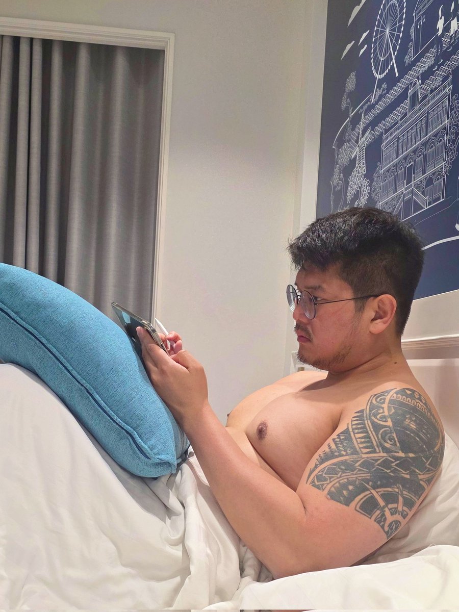 Russell(러셀) tweet media