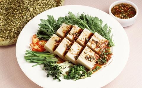 StripesPacific's tweet image. Read on for a guide to dining in Korea as a vegetarian and additional tips for vegetarian travelers. #vegetarian #koreanfood
buff.ly/7KBXQSb