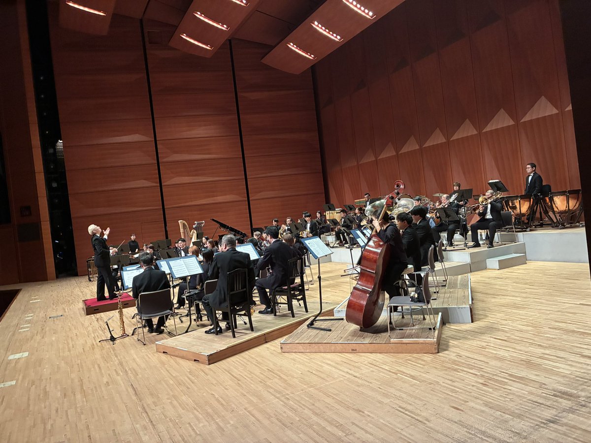 sienawind2019's tweet photo. #島村楽器 主催 MUSIC LETTER CONCERT 東京、神戸公演ともに満員御礼！
ジブリプログラムはお楽しみいただけましたか？
来年はジブリ+ディズニープログラムでさらにパワーアップしますので、どうぞお楽しみに！
#sienawind #海老原光 https://t.co/X6aQLvPoc3