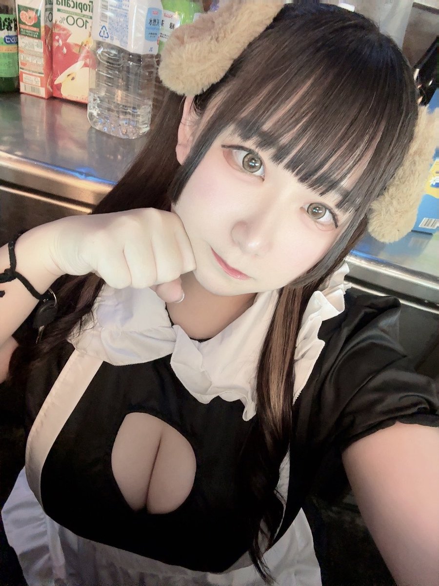 ruapyon_'s tweet photo. 負け犬めいどだわん https://t.co/H415P9B6VM
