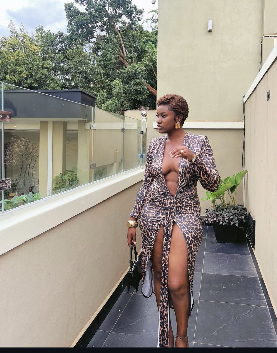 Bukenya Phiona 💦💦 tweet media