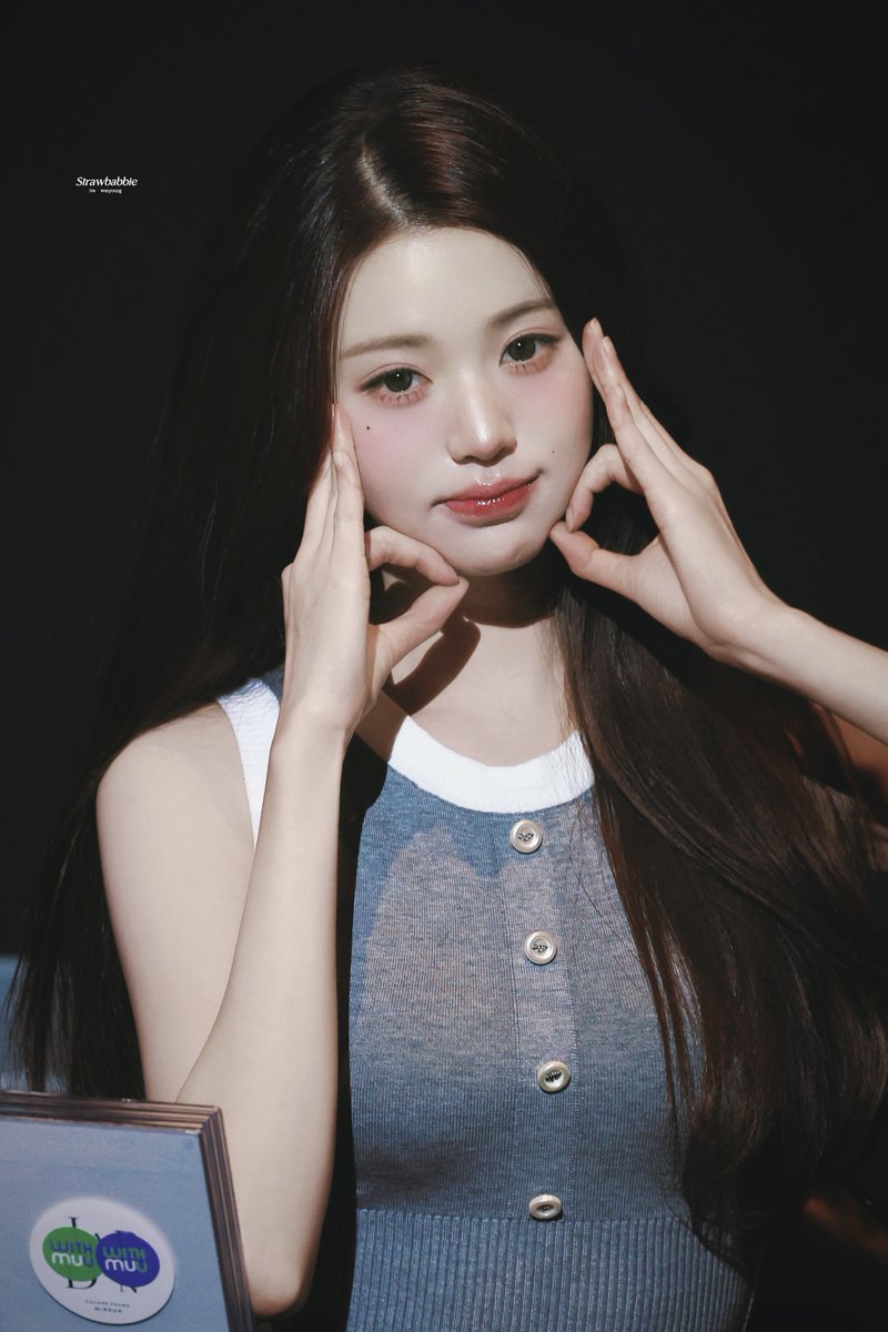 𝑺𝒕𝒓𝒂𝒘𝒃𝒂𝒃𝒃𝒊𝒆🍓 tweet media