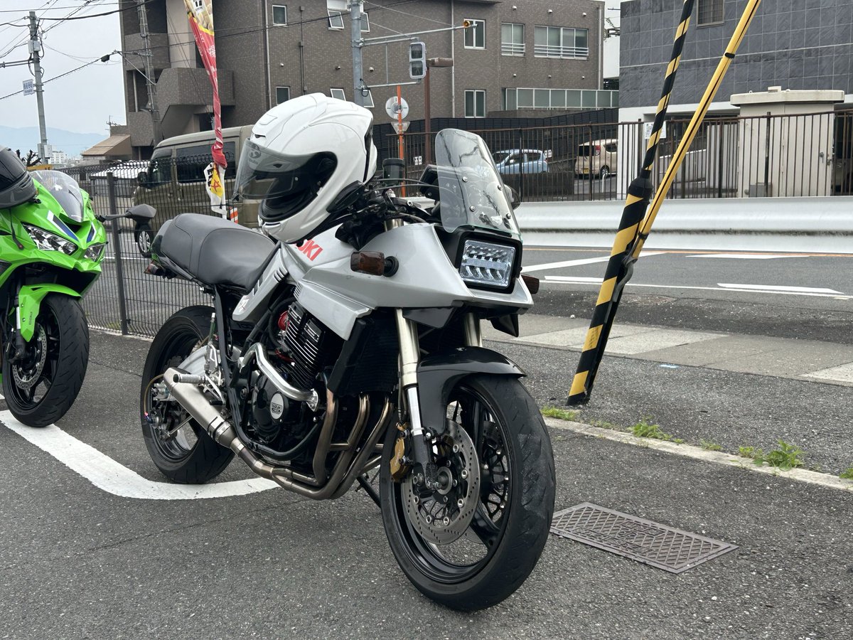 たく tweet media