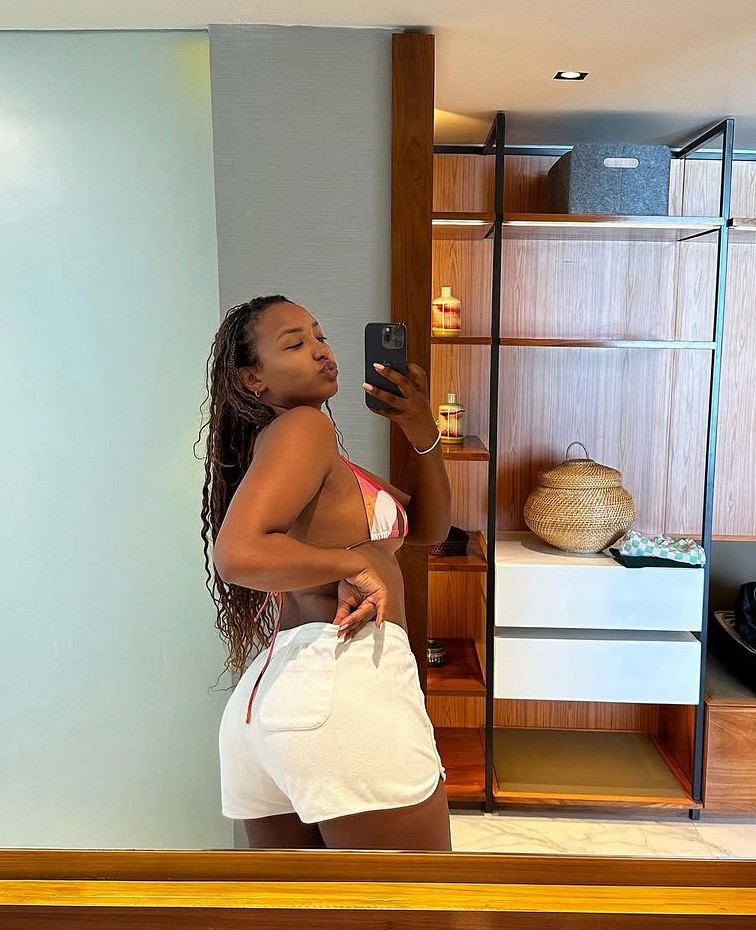 CelebriTitty - Best of Celebs and their tittys tweet media