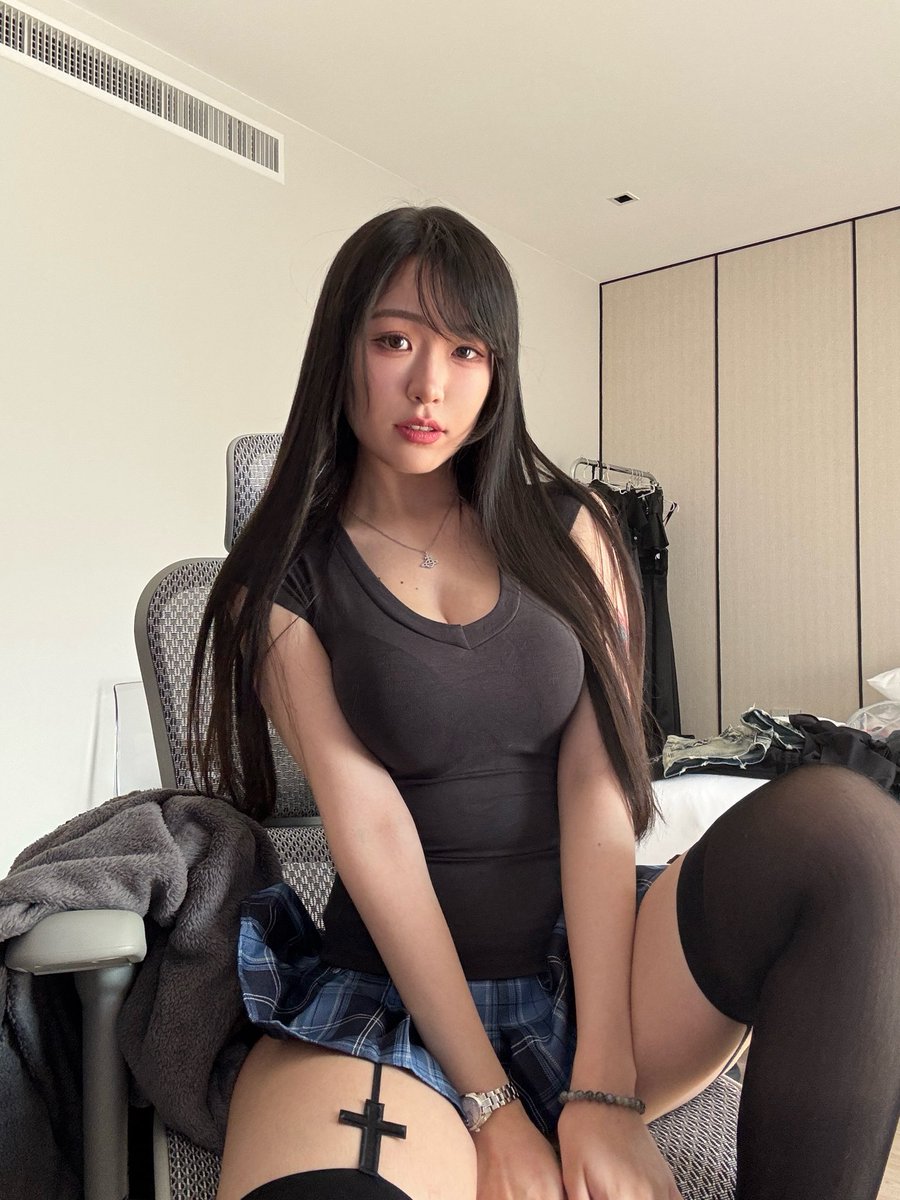 Asian lover? 💗