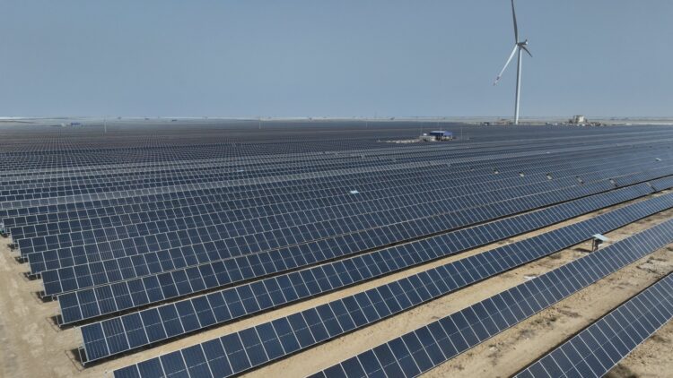 tech_feed2023's tweet image. India crosses a major green milestone 🇮🇳⚡ Over 50% of installed electricity capacity now comes from non-fossil sources, signaling strong progress in clean energy and sustainability goals. #RenewableEnergy #ClimateAction #IndiaGrowth