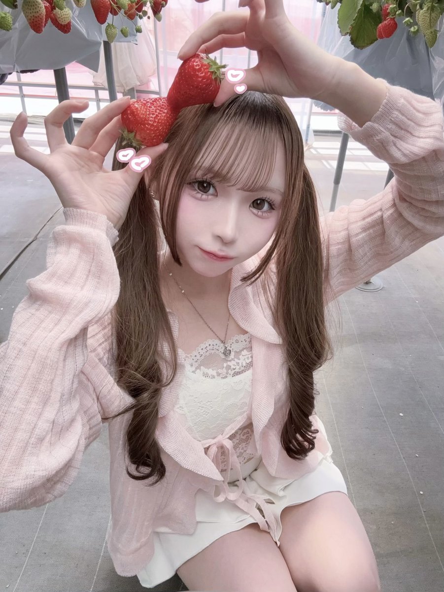 ゆあ tweet media