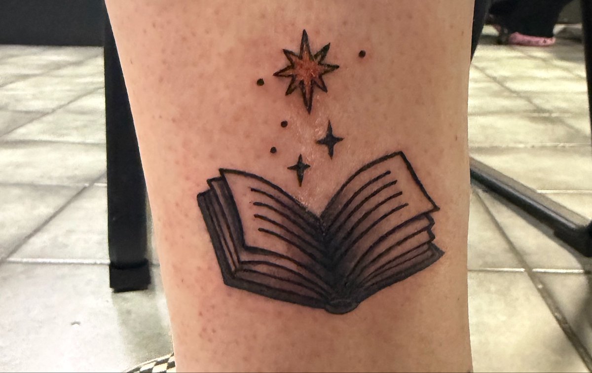 📖✨