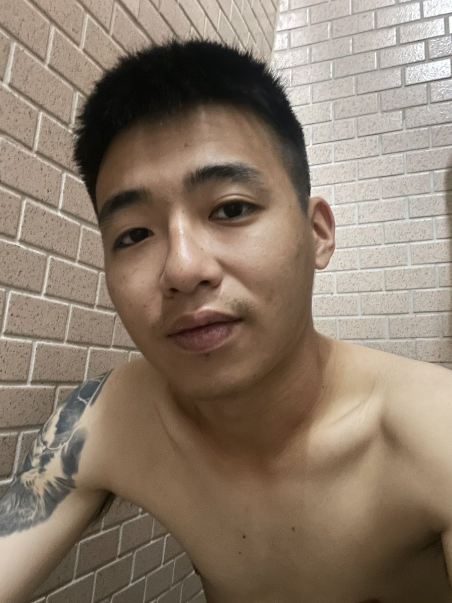 玩玩 tweet media