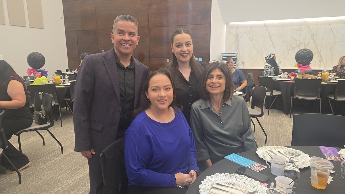 BNarbuth_ES's tweet image. Recognizing Ms. Diana Varela, Employee of the Year.  An honor to serve with the Best of the best.  The Next Chapter is Ours. #TeamSISD Shout out to Ms. ⁦Limon @73alimon⁩ and Mrs. Gardea. 👏🏼💙💛🐇 @LOHara_CBNE @MRod_CBNE ⁦⁦@MKirtley_PR⁩