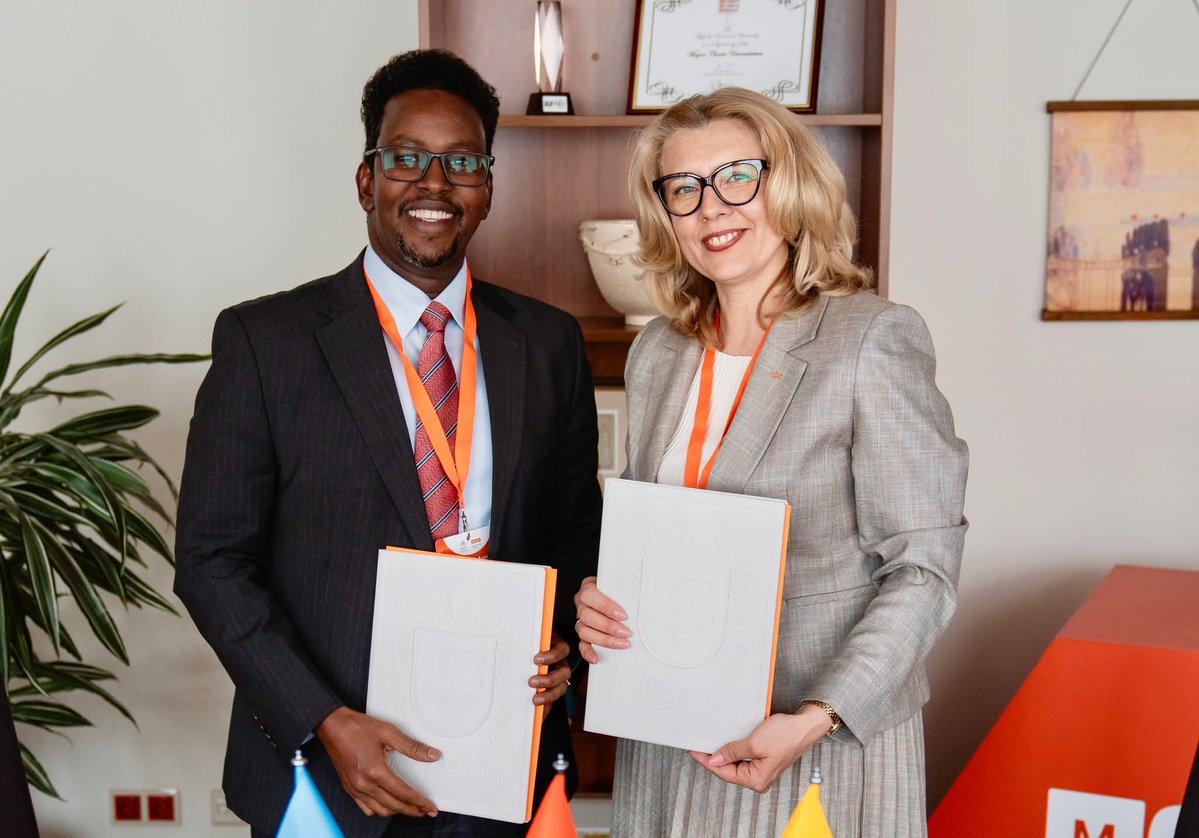 SIMADUniversity's tweet image. SIMAD University and Mykolas Romeris University have signed an MoU to foster academic excellence through student and faculty exchange, collaborative research, and joint academic initiatives.

#SIMADUniversity #MoU #GlobalPartnerships #HigherEducation