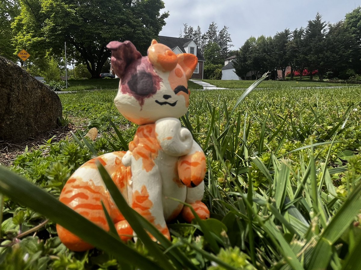 MeltedStatic's tweet image. Brightheart sculpt I finally finished 
Absolutely love how she turned out!! 
#warriorcats #warriors #brightheart