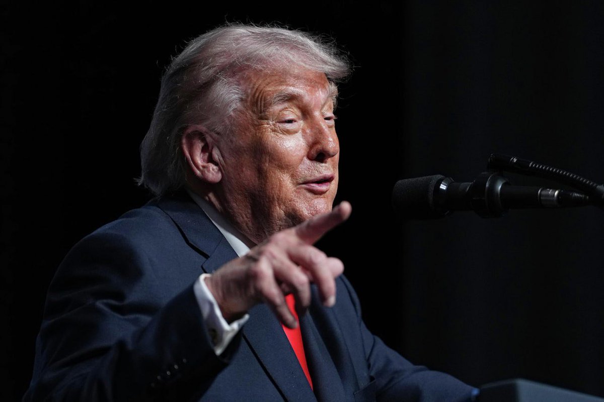 Gateau2008's tweet photo. 🇺🇸 🏴‍☠️ Trump acepta su actuación sobre el estrecho de Ormuz públicamente: "Es un negocio muy lucrativo. ¿Quién hubiera pensado que estaríamos haciendo esto? Somos como piratas". https://t.co/aPwfYQYqzi
