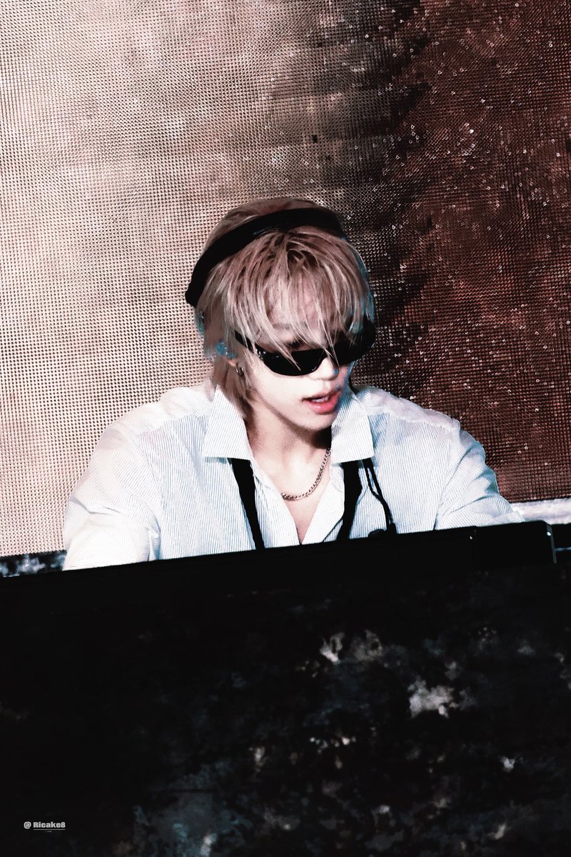 Ricake88's tweet photo. 260502 Midou 

#디에잇 #THE8 
#서명호 #徐明浩 #ミンハオ 
#세븐틴 #SEVENTEEN https://t.co/l2k2p7tCvO