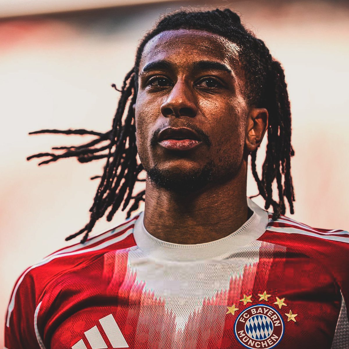 R10 Score tweet media