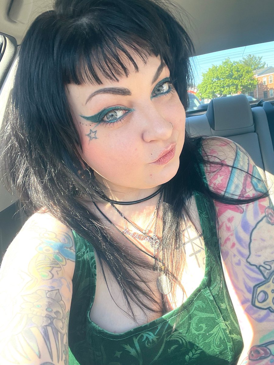 Draven Star-Dahmer.//.The Pagan Priestess tweet media
