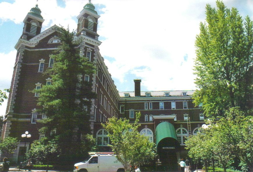 StephenGarone's tweet image. Roth Hall at the Culinary Institute of America in Hyde Park, #NewYork, one of the most beautiful #college campuses. Learn more at stephentravels.com/top5/college-c… 🇺🇸🎓