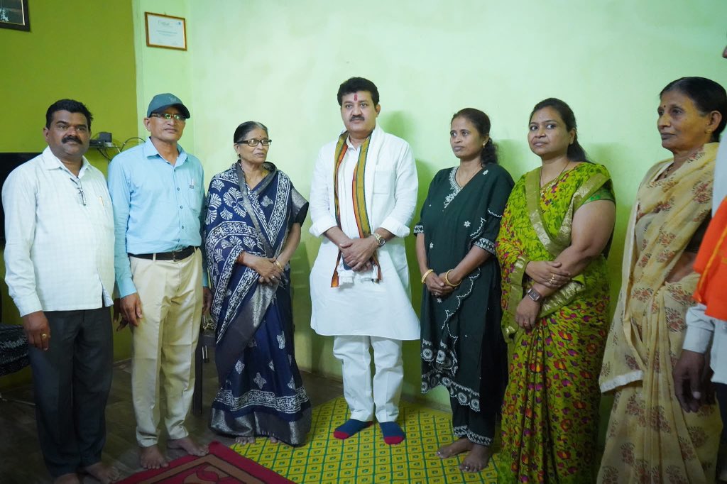 Sanjay Rathod tweet media