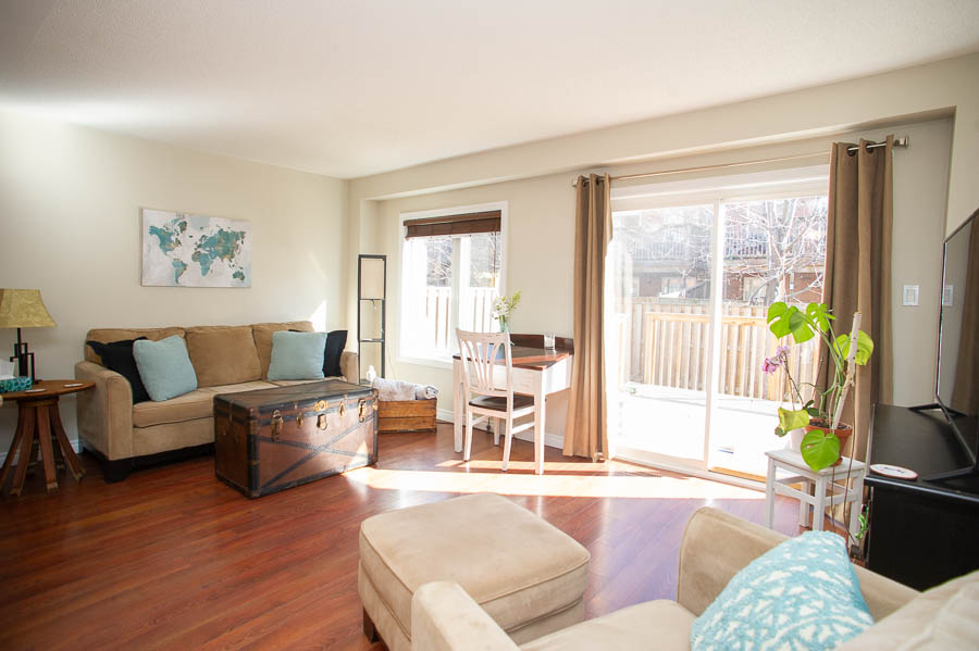 TeamKateAgents's tweet image. #ForSale! Welcome to 67-20 McConkey Crescent!
This well-maintained home offers 3 bedrooms and 2.5 bathrooms with a finished basement and backyard deck you'll love! Listed at $559,900.
#RealEstate #Brantford
Revel Realty Inc. - The Kate Broddick Team
Kate Broddick - Sales Rep