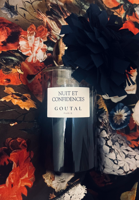 mr__perfumer's tweet photo. If you like dark vanillas, it might be worth trying this fragrance. I promise you’ll be amazed by the vanilla scent: slightly smoky, a bit dark, sensual and just the right amount of sweet.

All you can really say is: Wowww

Nuit et Confidences - Goutal https://t.co/cZCooMKQCk