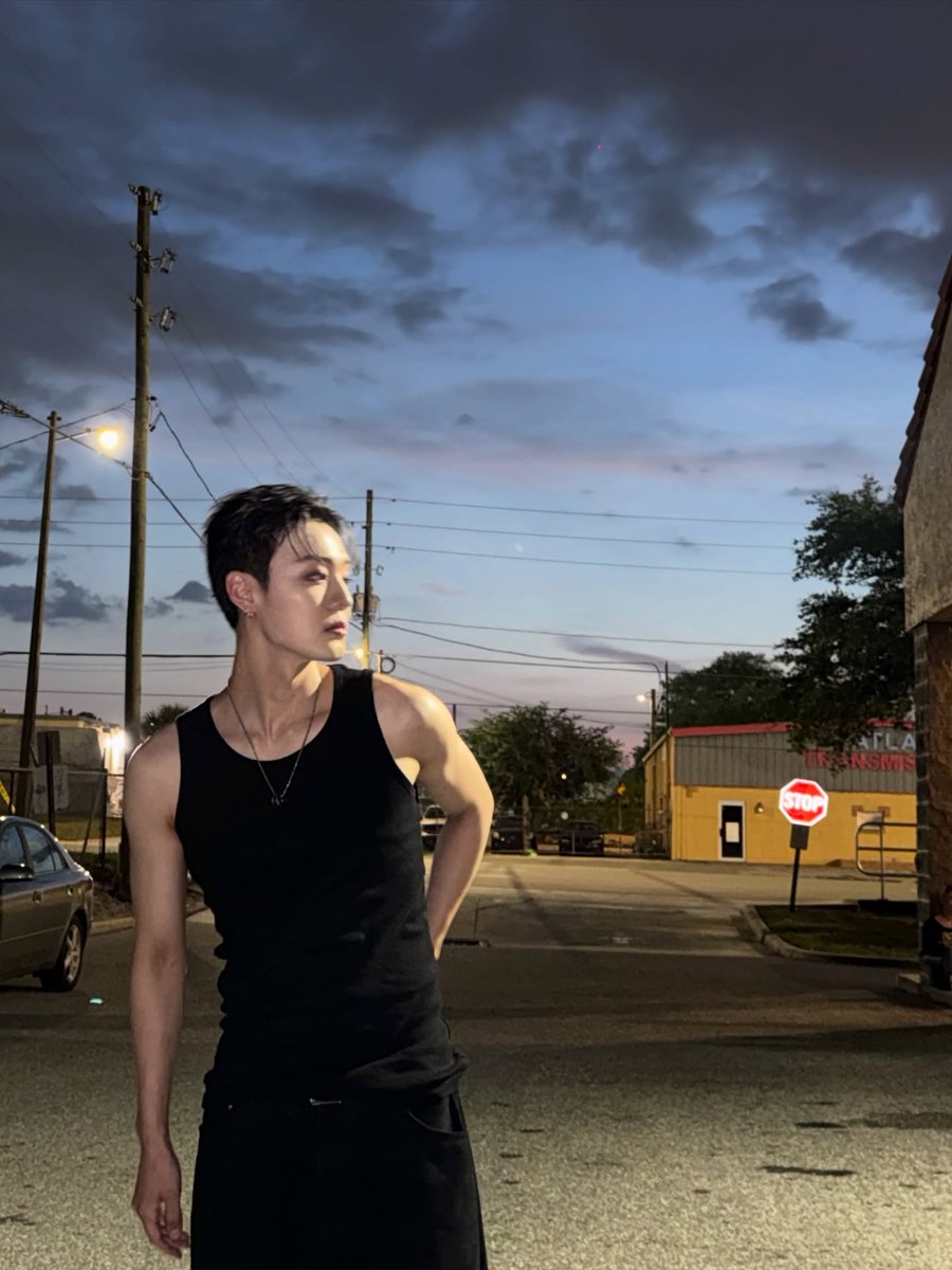 ace_moment_523's tweet image. 260502 유찬 인스타 (@ chan_fficial IG) 
🔗instagram.com/p/DX0vhuagfdE/…

#ACE #CHAN #YUCHAN #에이스 #찬 #강유찬