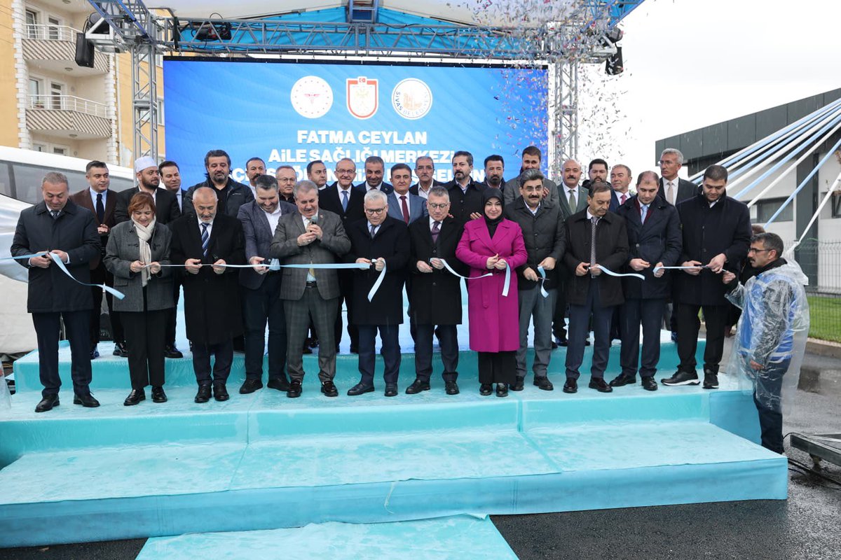 Desticikurumsal's tweet photo. Genel Başkanımız Sayın @Mustafa_Destici, Sivas’ta, değerli iş adamı Adem Ceylan tarafından annesi Fatma Ceylan adına yaptırılan, “Aile Sağlığı Merkezi”nin açılış programına katıldı. Vatandaşlarımıza sunulan birinci basamak sağlık hizmetlerine katkı sağlayacak bu merkezin hayırlı olmasını temenni ediyor, emeği geçenlere teşekkür ediyoruz.