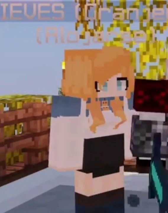 FUN FACT FOR THE NEW GUAPISIMOS OR DOOZERS 

Vegetta already has a couple of victims of his yandere personality.... Most important was Nieves his crush's wife, he kidnapped her and killed her.

(Plus he threatened people close to his crushes like sapopeta in the past)