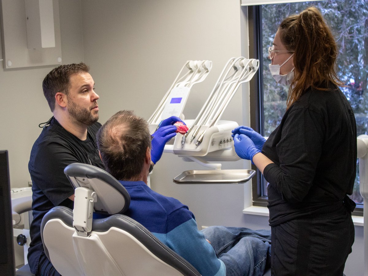 BrianKingDDS1's tweet image. At the King Dental Group, we believe dental care should be accessible and comfortable. With two convenient Elkhart locations, we make it easier for families to stay on top of their oral health. #dentist #elkhart #KingDentalGroup