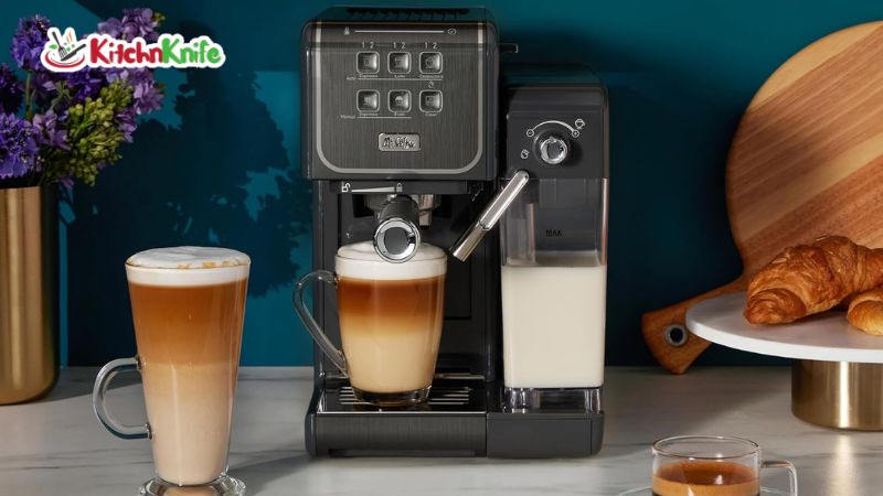 Kitchnknifblog's tweet image. Barista-quality coffee at home? ☕

Just press a button ✔️

👉 See the best one-touch espresso machines:
 kitchnknife.com/one-touch-espr…
#Espresso #CoffeeLovers #HomeCafe