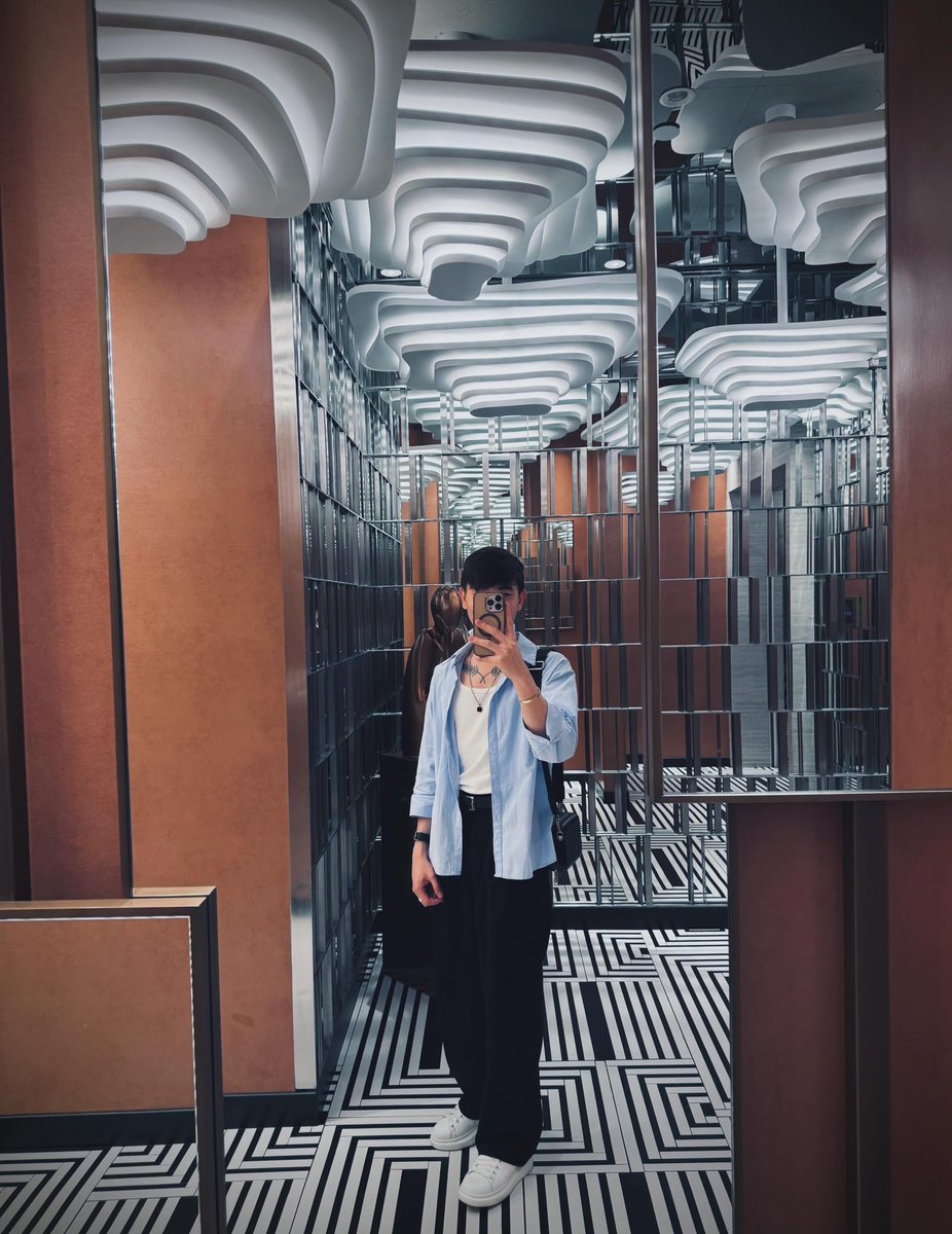Nnagali2's tweet photo. Treat yourself like someone your Love 🖤 https://t.co/IMH2vPhpdN