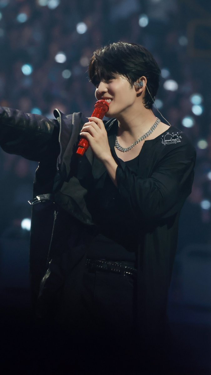vernonalways_u's tweet photo. 260426 CxM [DOUBLE UP] LIVE PARTY in KAOHSIUNG

𝑆.𝑐𝑜𝑢𝑝𝑠🍒

#SEVENTEEN #세븐틴
#SCOUPS #에스쿱스 #최승철  #エスクプス https://t.co/SJNGjXwPOa