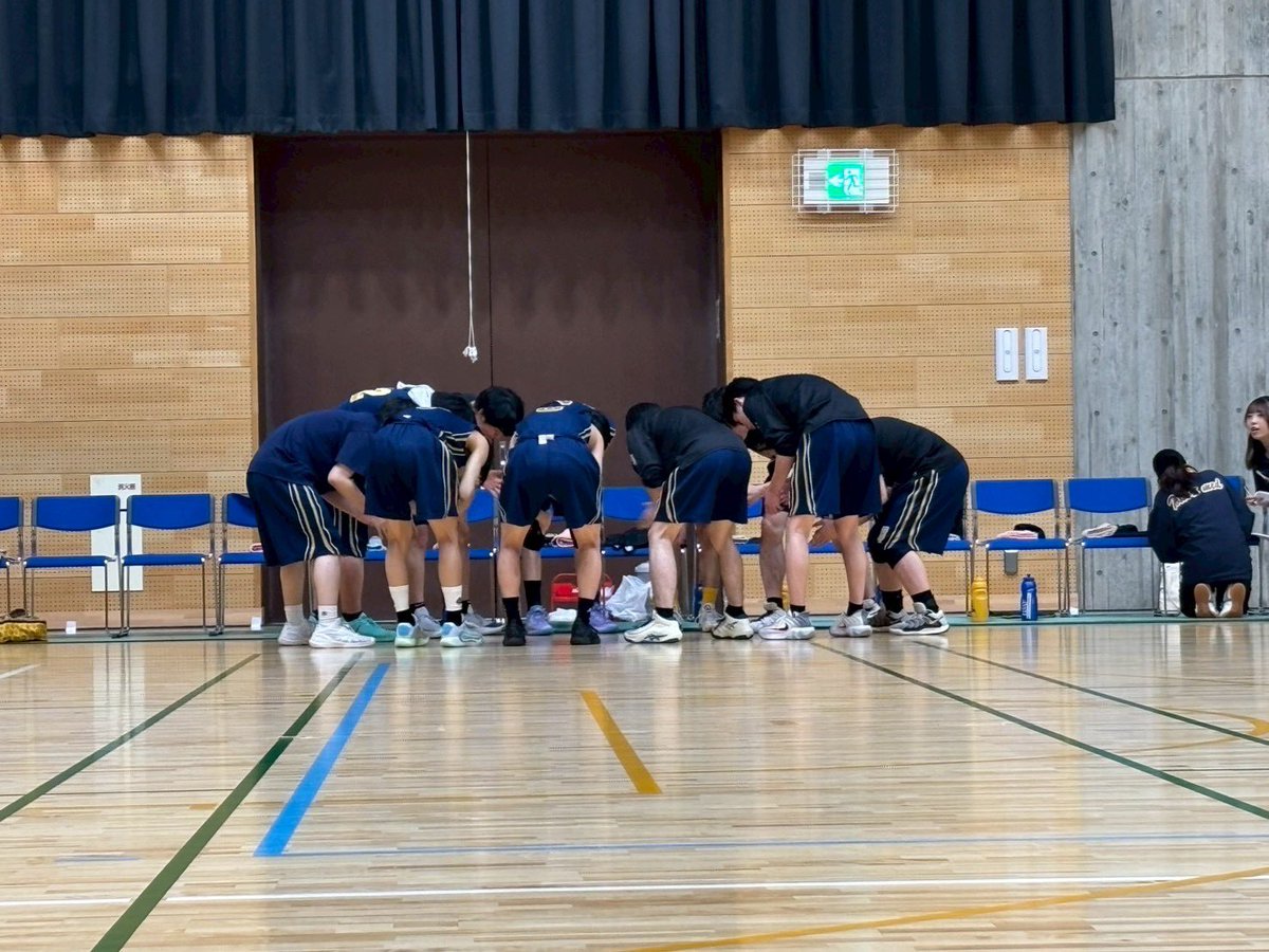 torimedbasket's tweet photo. 今日は近中四1日目でした
大阪医科薬科大学との試合は58-53で勝つことができました!!
明日は島根大学との試合があります！
応援よろしくお願いします！ https://t.co/2PaUDEsB8a