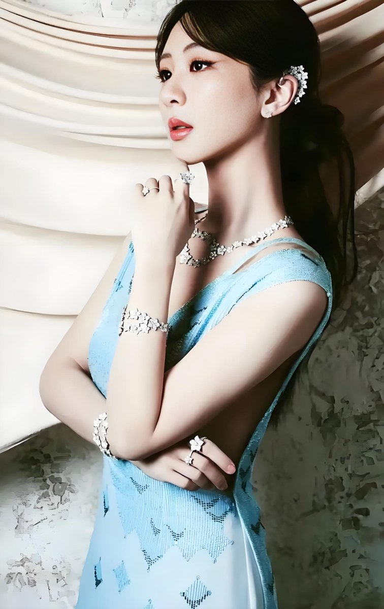 杨紫🇨🇳 tweet media