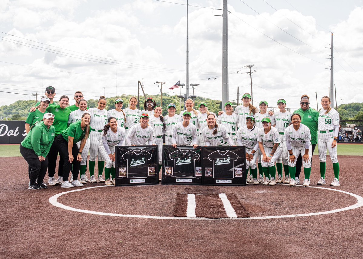 Marshall Softball tweet media