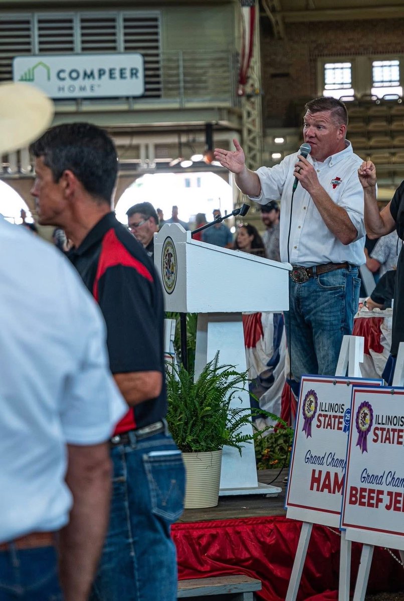 BenLadage's tweet photo. Celebrating all the amazing auctioneers today, especially the boss himself 😎  Happy National Auctioneers Day! https://t.co/QAOIRxSDyJ