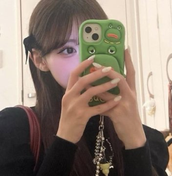 めるる tweet media