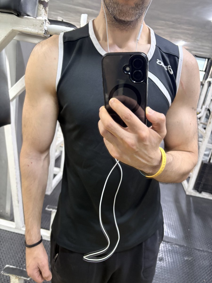 omar_syrinx2112's tweet image. Been a while since the last pic, so, here you are, let’s go ! #MutantMuscle #YouGotThis #RootingForYou #MutantFam @CharsieLux @Sinnful_Redhead @tip_sip_slash @kinky_horror @hope_terror @twisted_twins @TheMutantFam @CrystalQuin @therealjoebob #TheLastDriveIn #HorrorFam