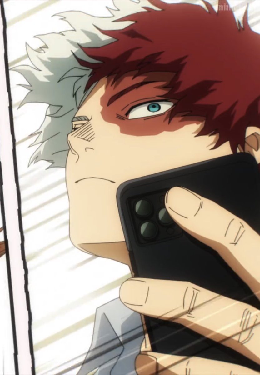 ShotosPrmanager's tweet photo. Only Shoto Todoroki who can be an absolutely sweetheart looking all cute then the next he looks like he’s going to annihilate you.😭😂💖👏👏👏👏
BADASS RIGHT THERE👏👏👏 https://t.co/jWJ3ZVcftL