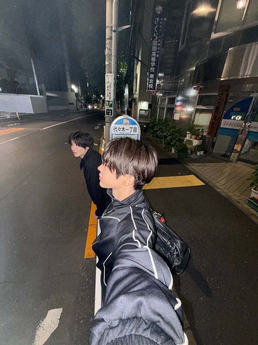 에이 tweet media