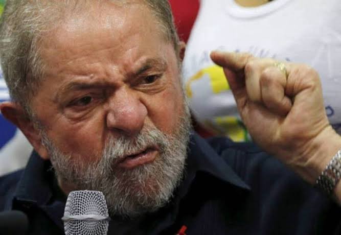 Alguem tem que dizer tweet media