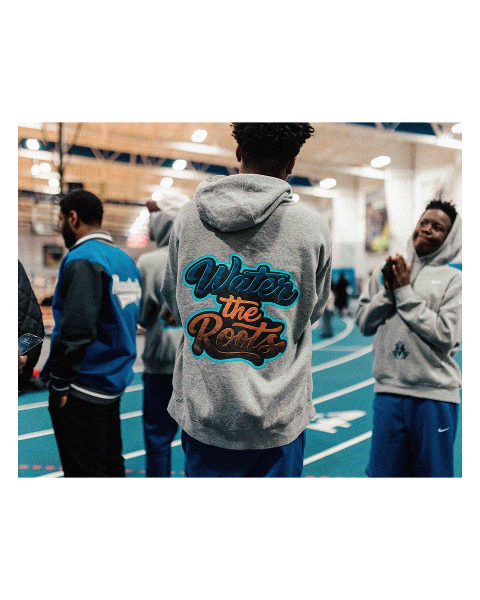MeanstreetsEYB's tweet photo. “It look simple when it’s done right.”

Meanstreets EYBL 16U picks up the win Day 1 in the 2026 Bill Hensley Memorial Run N Slam

📸 @estbelleame 📸 

Ⓜ️💨
#RespectTheStreets https://t.co/lGA2Ya8tLb