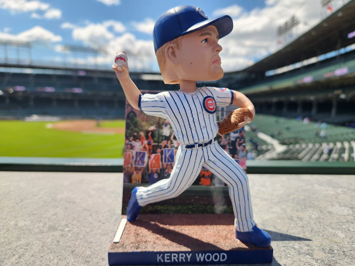 bleedcubbieblue's tweet image. Today's #Cubs giveaway