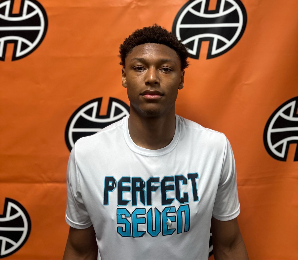 HoopSeen tweet media